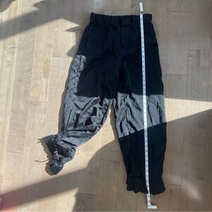 COMME dES GARÇONS Noir kei ninomiya Pants
100% silk made in Japan